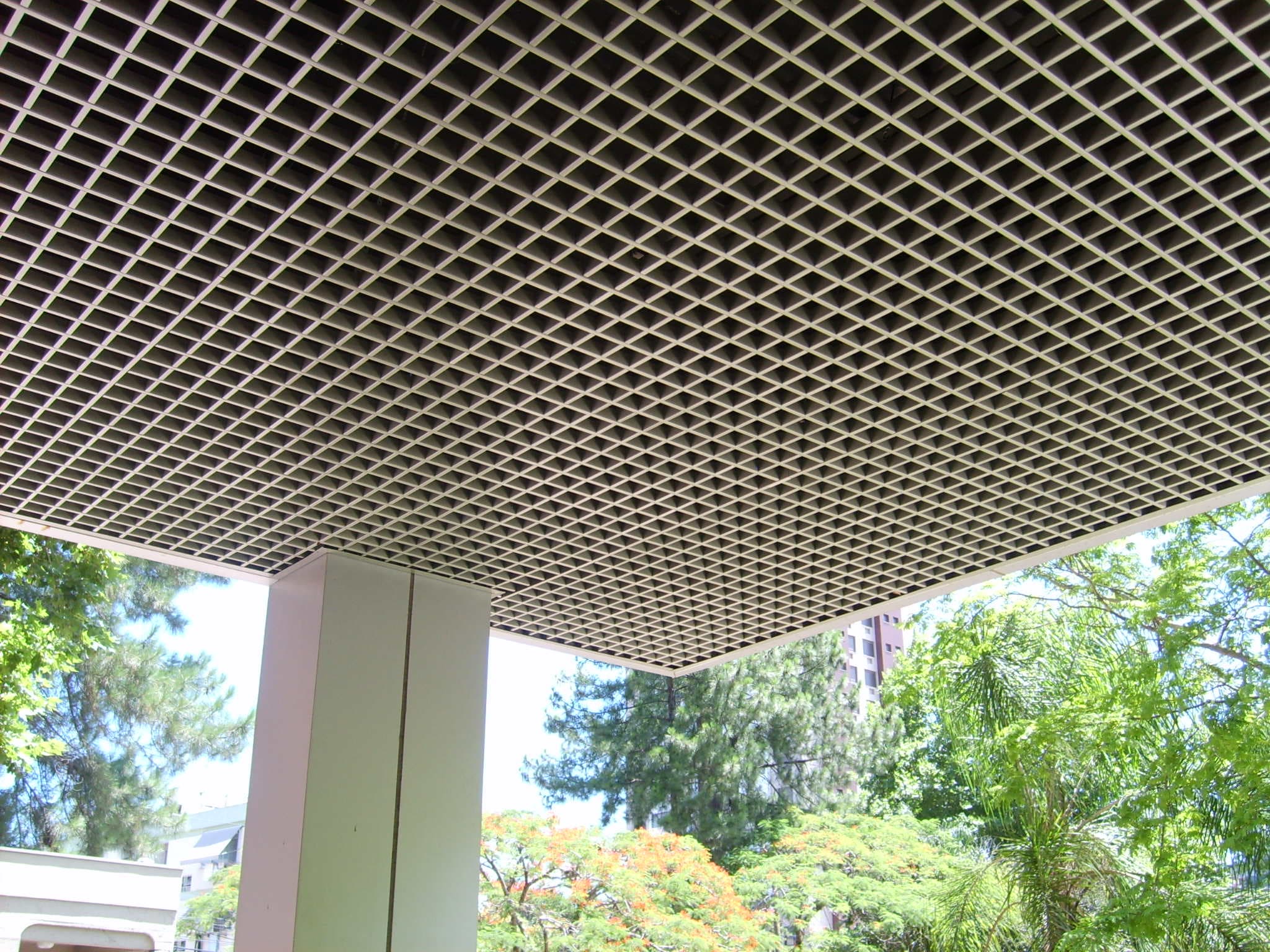 COLMEIA B10 MONOLÍTICO